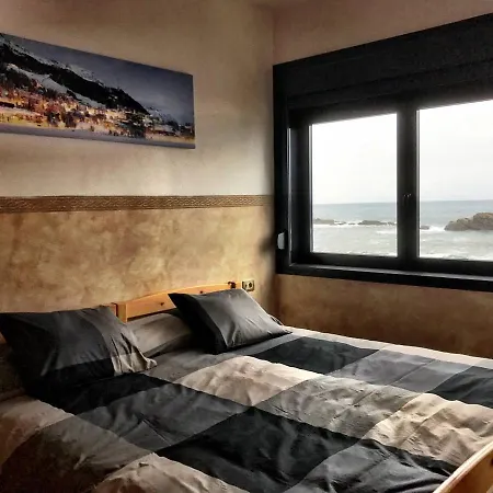 The Window: Panoramic Views Onto The Sea Apartamento *